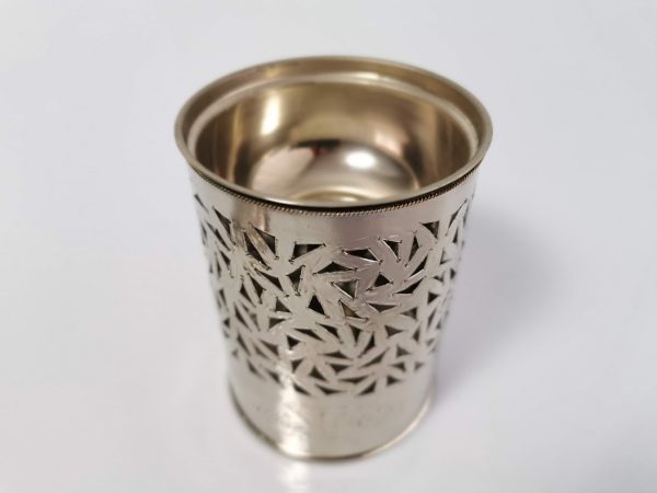 Orientalische Duftlampe Windlicht – Handarbeit aus Marrakesch (Silber) - Image 7